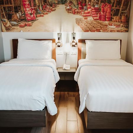 Gq Plaza Hotel Kalibo Eksteriør billede