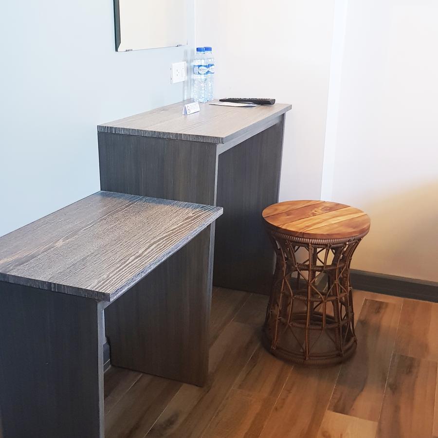 Gq Plaza Hotel Kalibo Eksteriør billede