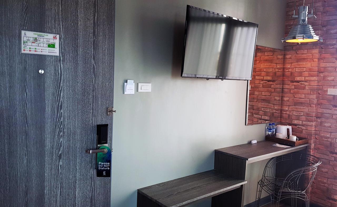 Gq Plaza Hotel Kalibo Eksteriør billede