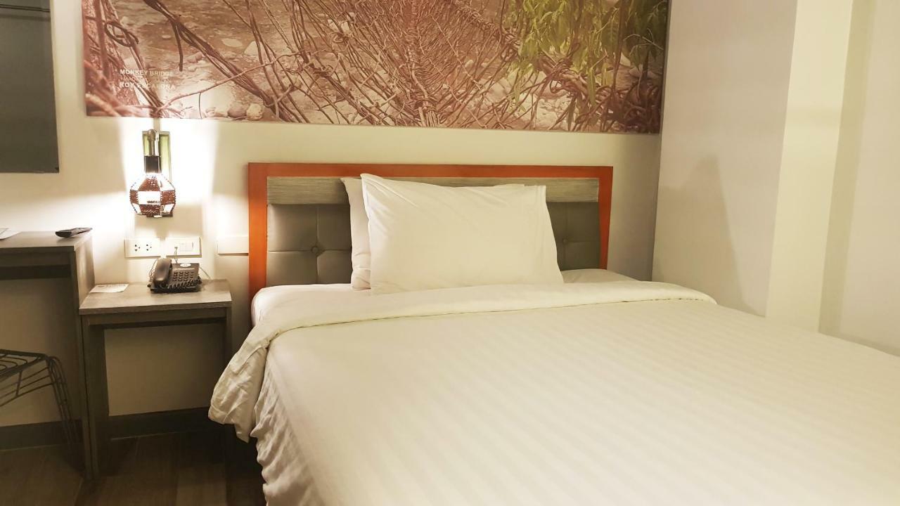 Gq Plaza Hotel Kalibo Eksteriør billede