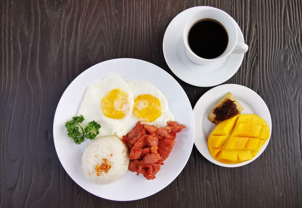 Gq Plaza Hotel Kalibo Eksteriør billede